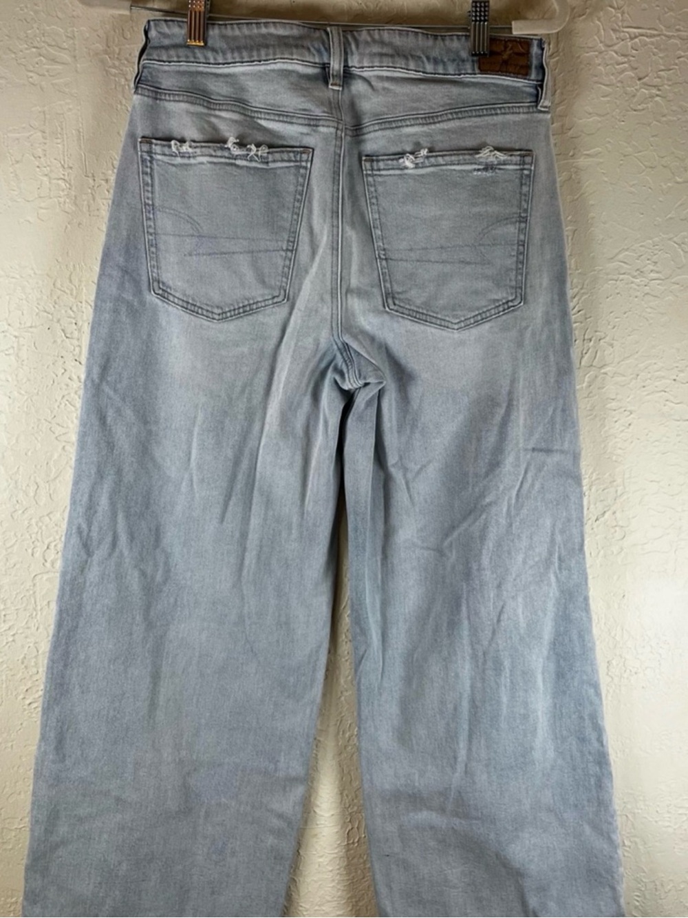 American Eagle Outfitters Light Blue Wide Leg Distressed Jeans - Picture 5 of 8